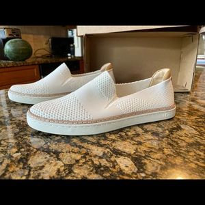 UGG Women’s Sammy Knit Slip-on Sneakers White NWT
